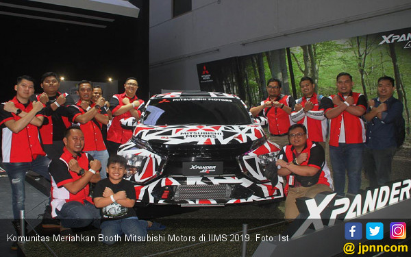 Komunitas Meriahkan Booth Mitsubishi Motors di IIMS 2019 - JPNN.COM