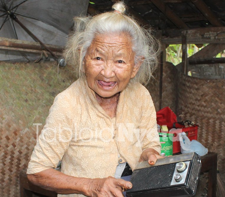 Sosok Mbah Suparni, Nenek Berusia 117 Tahun yang Viral