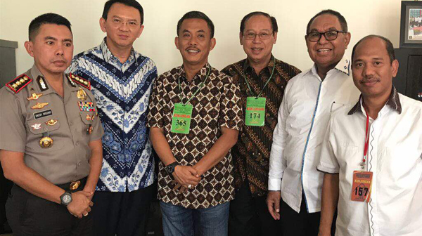 Wajah Ahok di Rutan Cipinang dengan 3 Foto