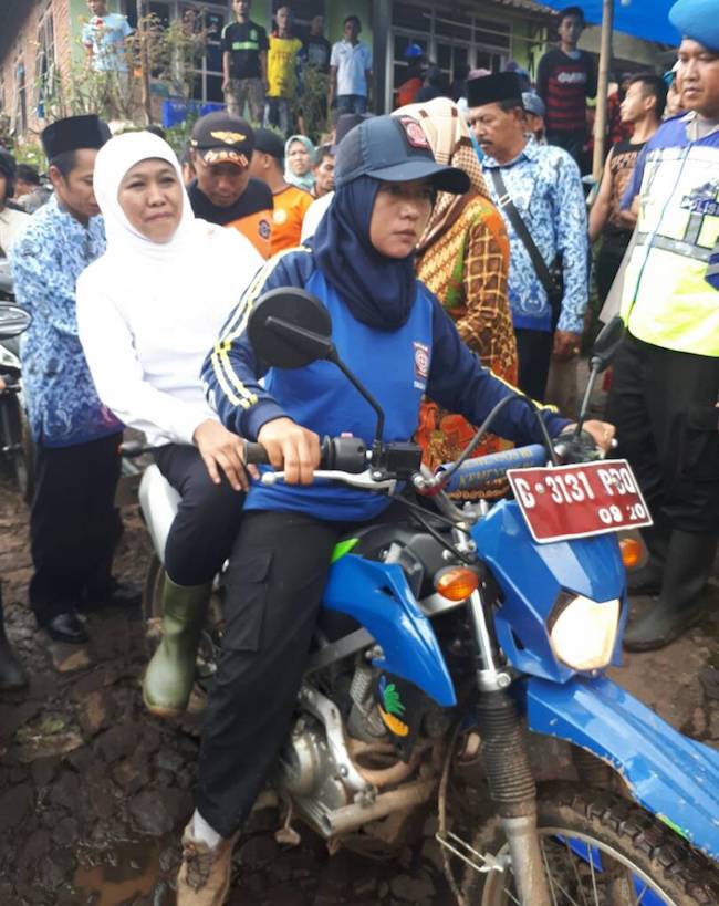 Mensos Sambangi Lokasi Banjir Bandang Magelang Pakai Motor Trail