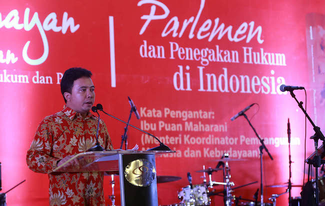 Trimedya Panjaitan, Si Anak Medan Spesial di Senayan