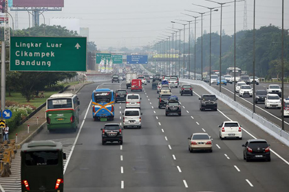 Arus Mudik: 1,5 Juta Kendaraan Lagi Mau Keluar dari Jakarta