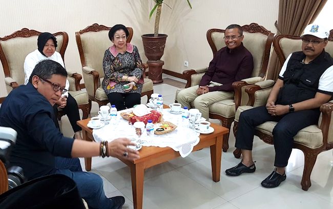 Sekjen PDIP Beber Persahabatan Megawati dengan Dahlan Iskan