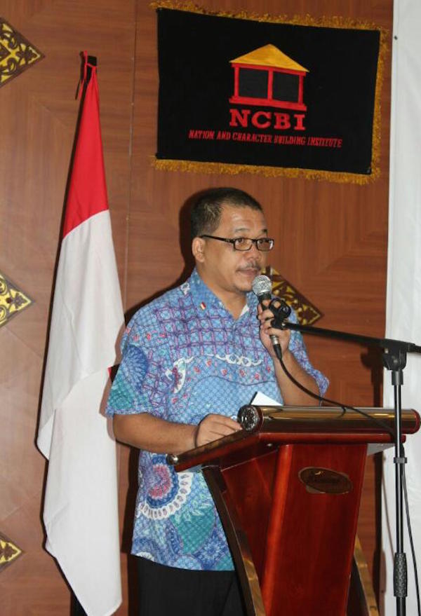 Juliaman Saragih Surati Ketua Dewan Komisioner OJK 