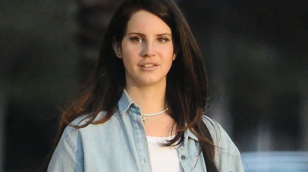 Lana Del Rey Hadir Di Pernikahan Kim Kardashian Jpnn Com