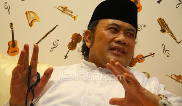 Angel Lelga Menikah Dengan Rhoma Irama - Actris Indonesian