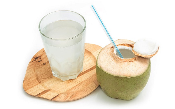 Minum Air Kelapa Bisa Mengatasi Demam Berdarah Jpnn 