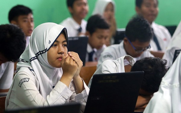 Soal Unbk Smp Irisan Kurikulum 2006 Dan 2013 Pendidikan Jpnn