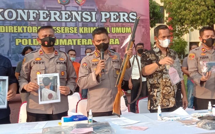 Saat Memanen Sawit, Roni Sembiring Ditembak dari Belakang, Dor! - JPNN.com