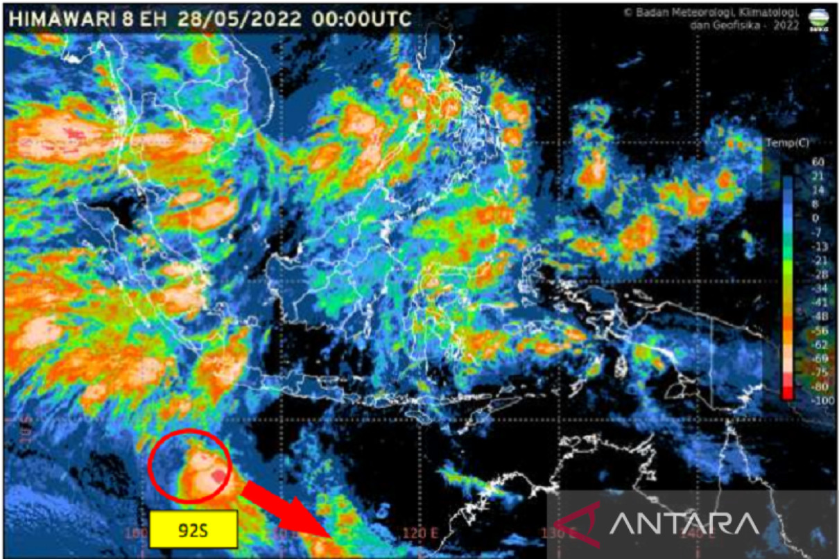 Peringatan BMKG: Waspada Dampak Bibit Siklon Tropis 92S! - JPNN.com