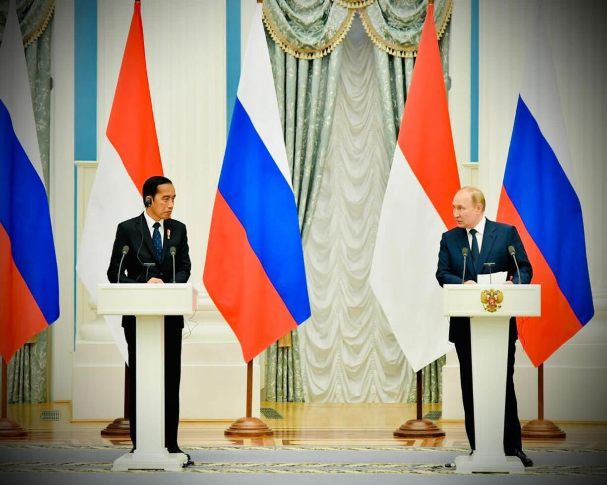 Jokowi Sampaikan Kabar Baik, Ada Jaminan dari Putin Mengenai Ukraina - JPNN.com