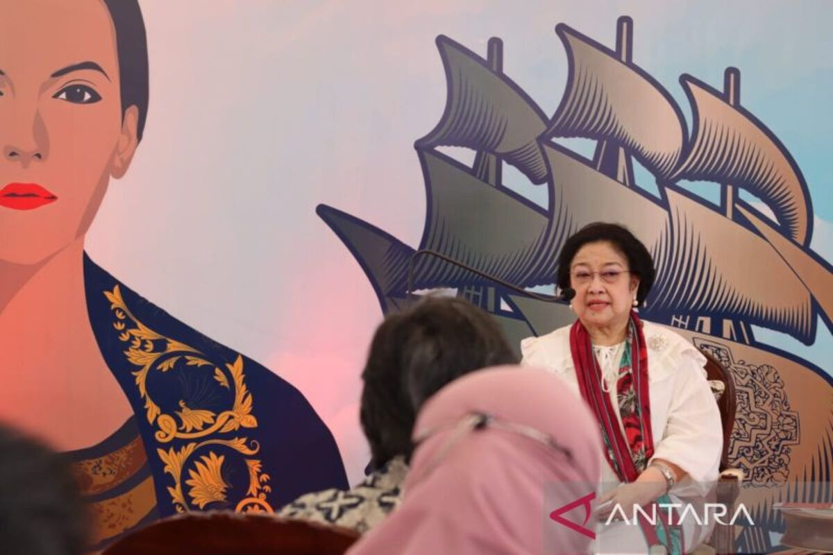 Megawati Harap Semangat Jalasveva Jayamahe Terpatri dalam Setiap Hati Prajurit TNI AL - JPNN.com