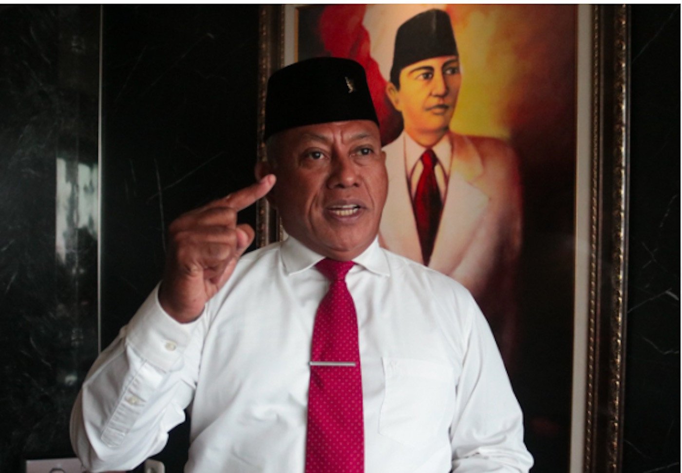 Ketua Bidang Kehormatan Dewan Pimpinan Pusat DPP PDI Perjuangan Komarudin Watubun. Foto: Dokumentasi pribadi