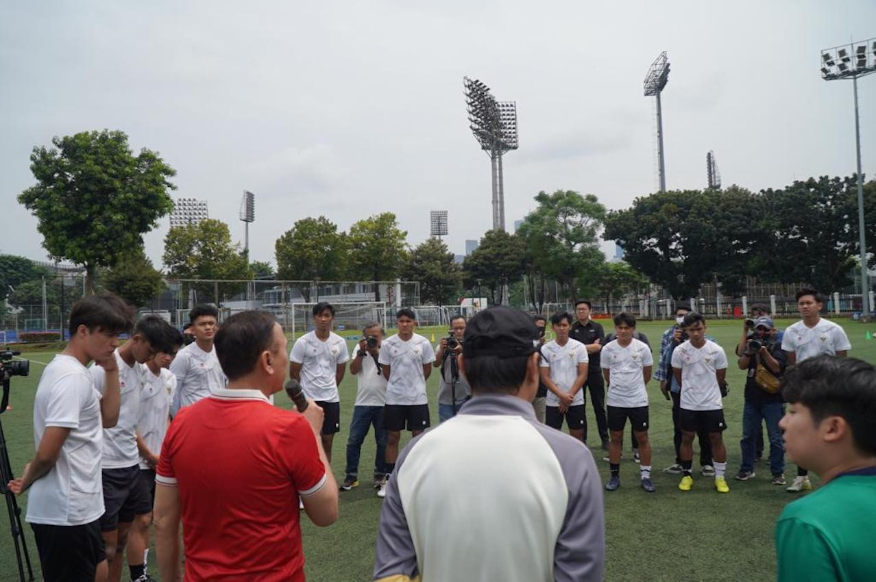 Iwan Bule Berapi-api Menyemangati Timnas U-20 Indonesia yang sedang TC - JPNN.com