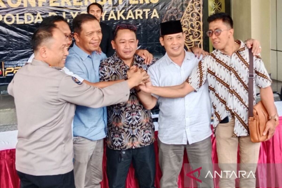 Inilah 2 Kelompok Tawuran di Yogyakarta, Dikumpulkan di Polda, Lihat Wajah Mereka - JPNN.com