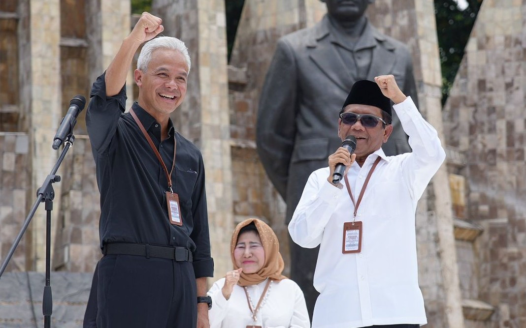 Bakal Capres-Cawapres 2024 Ganjar Pranowo dan Mahfud MD di Tugu Proklamasi, Jakarta Pusat, Kamis (19/10). Dokumen DPP PDIP