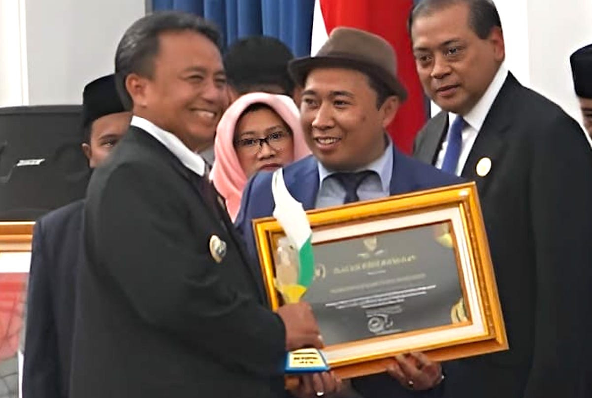 Top! Sumedang Jadi Kabupaten Paling Informatif di Jabar - JPNN.com