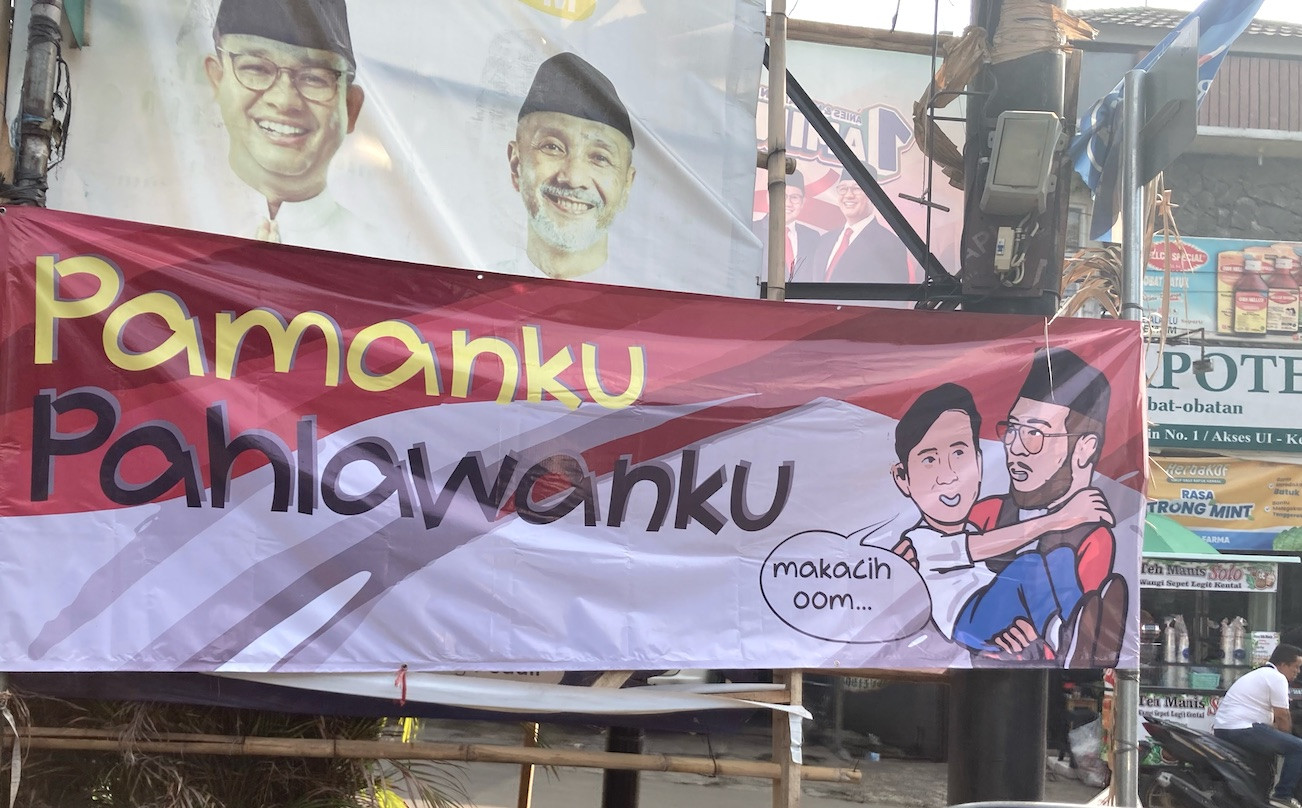 Kelakar Spanduk 'Pamanku Pahlawanku' Mejeng di Dekat Mako Brimob Depok - JPNN.com Jabar