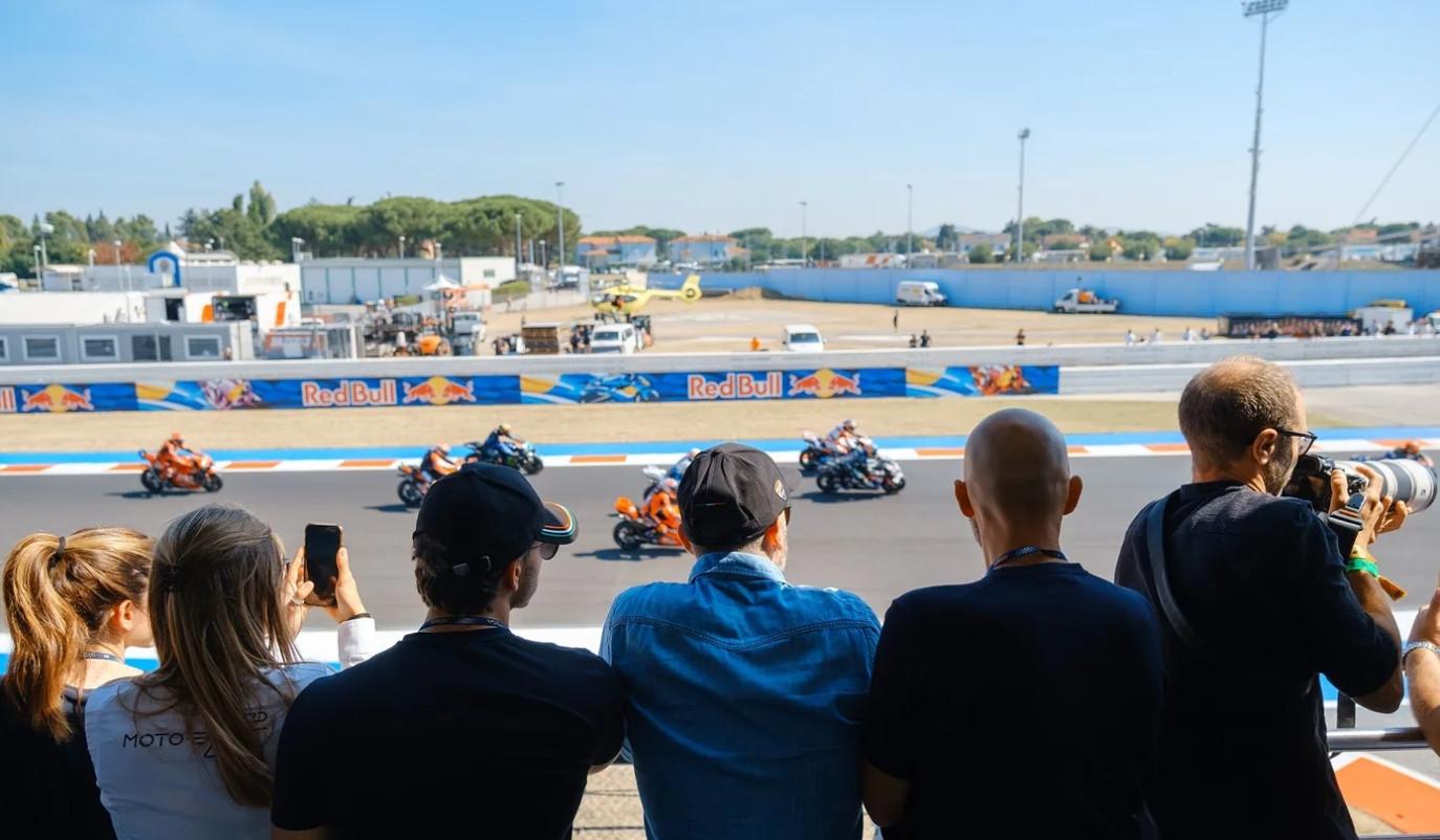 MotoGP Qatar: Pecco Beri Tantangan buat Semua Lawannya - JPNN.com