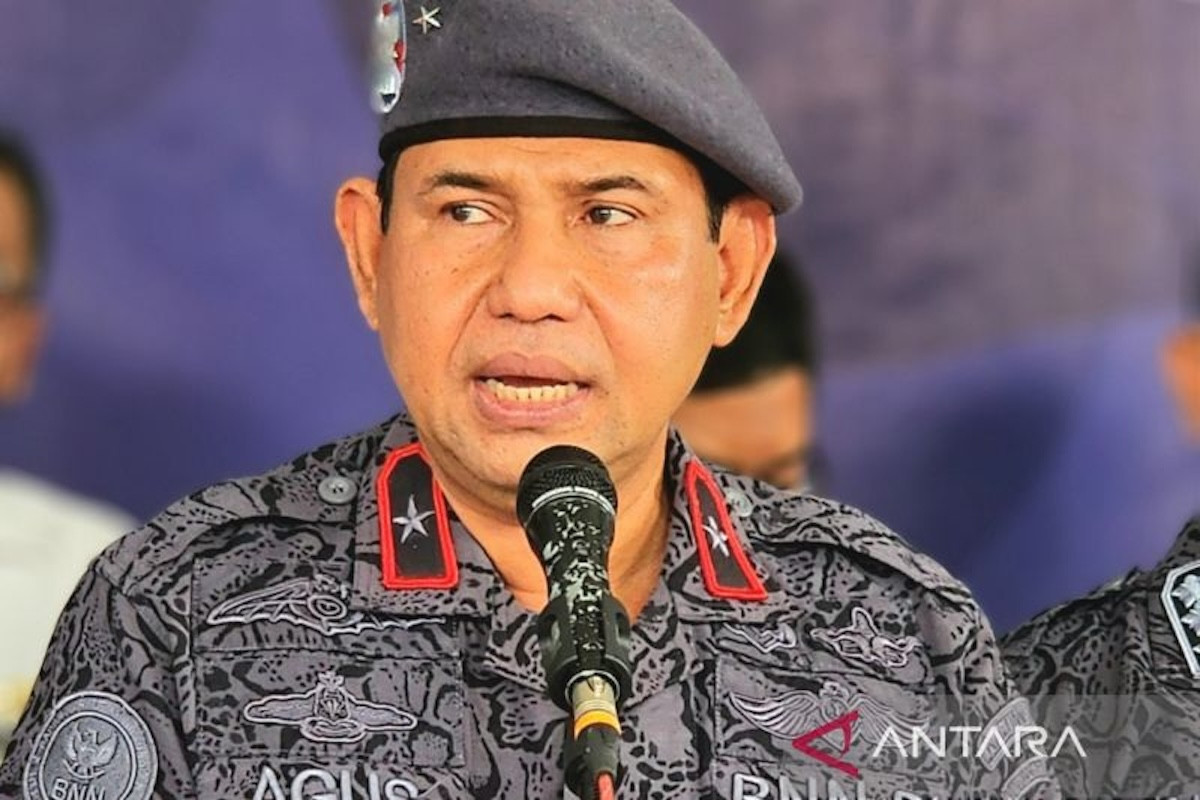 BNNP Jateng Menggagalkan Pengiriman 6 Kg Ganja Tujuan Tegal - JPNN.com