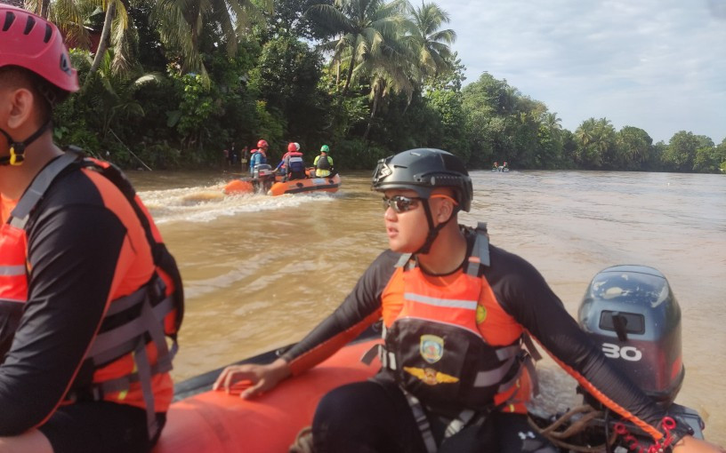 Dua Anak Perempuan Tenggelam saat Berenang di Sungai Enim - JPNN.com
