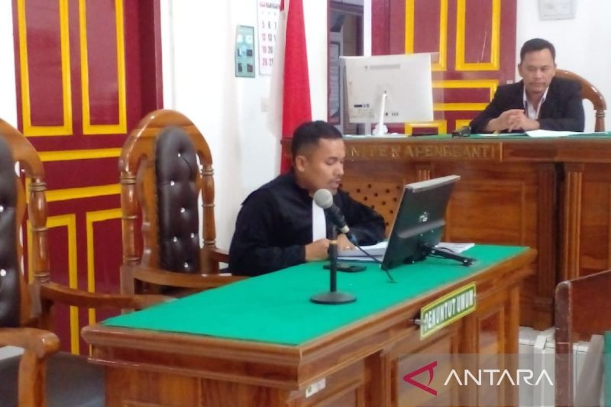 Komisioner Nonaktif Bawaslu Medan Dituntut 2 Tahun Penjara - JPNN.com