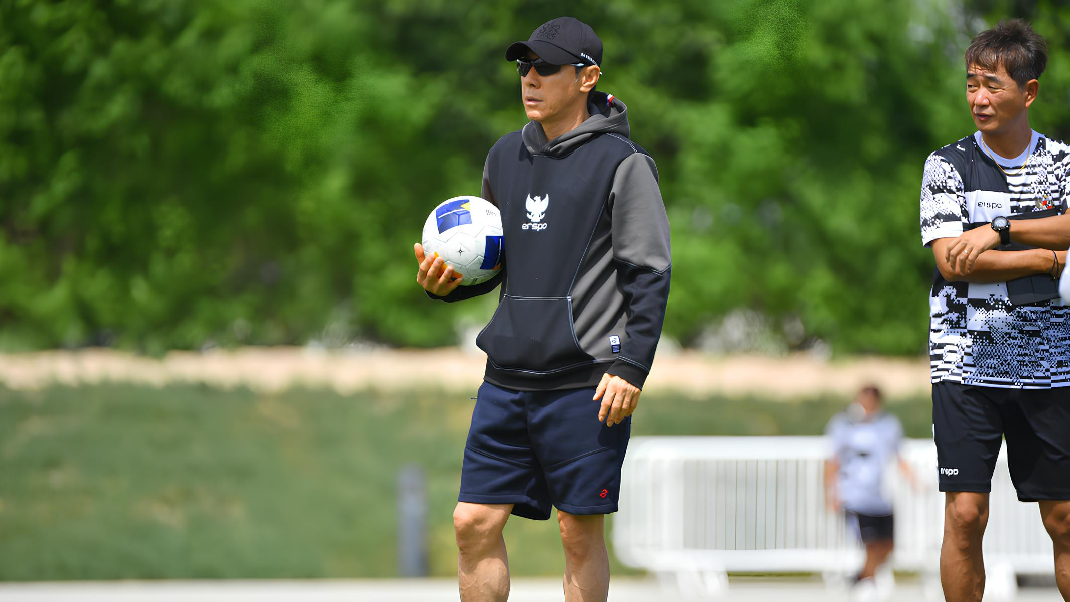 Shin Tae-yong ungkap Masa Depan Sepak Bola Indonesia, Bakal Cerah - JPNN.com Jateng