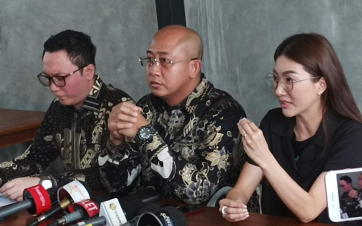 Somasi 5 Akun Medsos, Sarwendah Tuntut Permintaan Maaf - JPNN.com