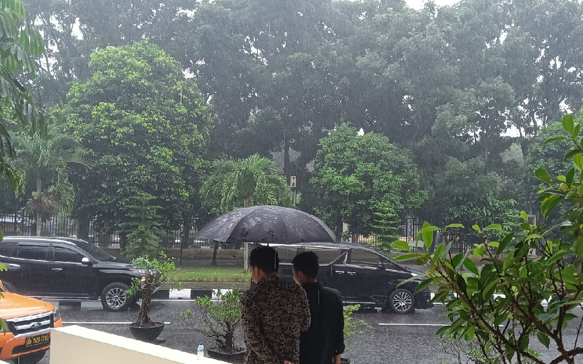 Prakiraan Cuaca Banten Hari Ini, Warga 4 Daerah Harap Waspada - JPNN.com