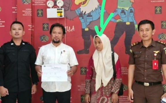 Kasus guru honorer Supriyani yang mengabdi di SDN 4 Baito, Konawe Selatan (Konsel) Provinsi Sulawesi Tenggara (Sultra) masih viral di media sosial. Foto dok. PGRI