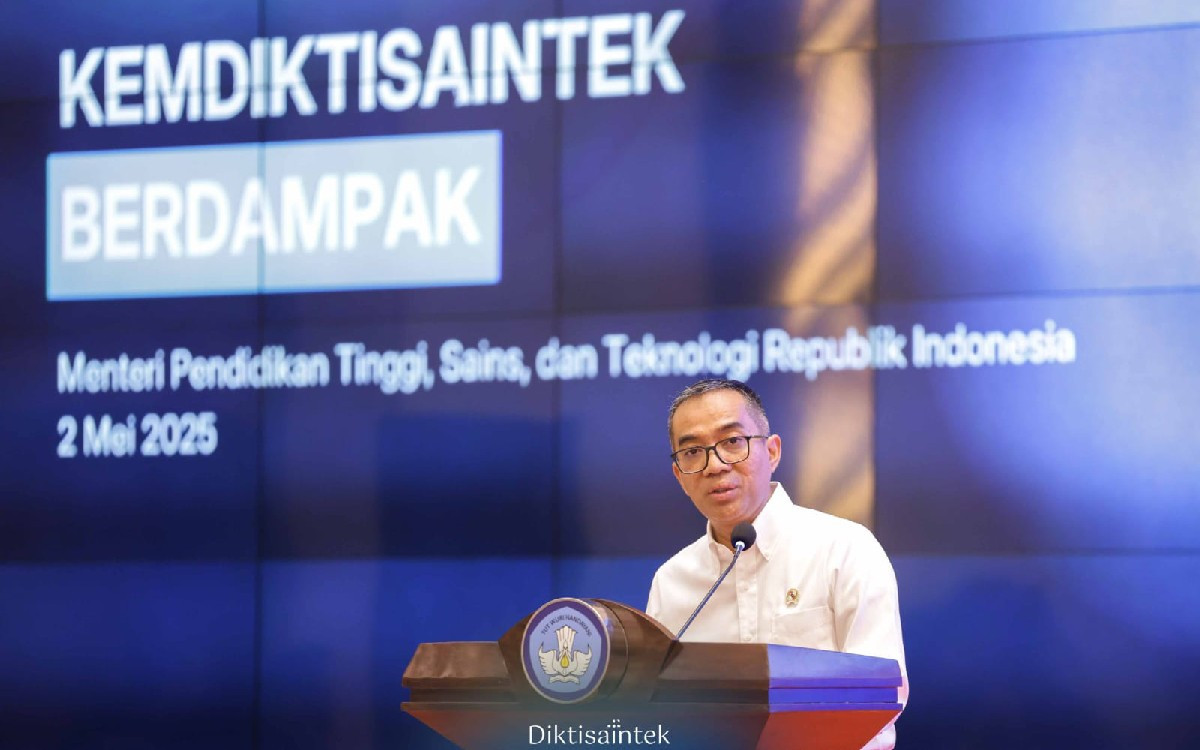 Diktisaintek Berdampak Diluncurkan di Hardiknas 2025, Ini Harapan Mendiktisaintek - JPNN.com