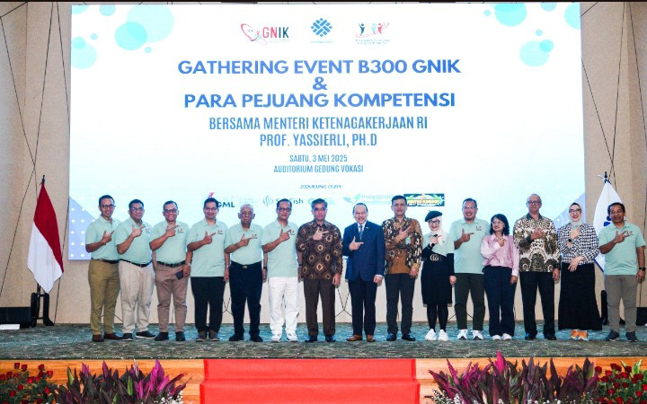 Kemenaker Targetkan 50 Ribu Calon Pekerja Ikut Program Magang Nasional   - JPNN.com