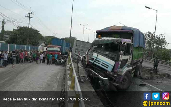 Rem Blong, Truk Kontainer Tabrak GT Cikarang Barat 3 