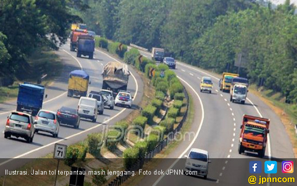 Libur Tahun Baru Islam, Tol Japek Terpantau Ramai Lancar - JPNN.COM