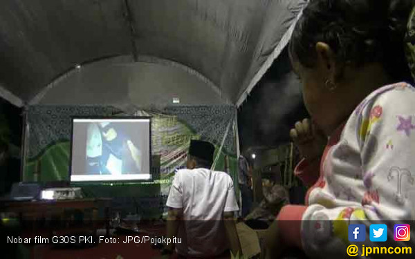 Di Desa Ini Warga Santai Aja Nobar Film G30S PKI - Daerah 