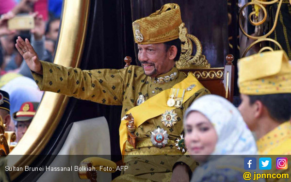 Sultan Brunei Dicatut demi Hoaks Bela Ustaz Abdul Somad 