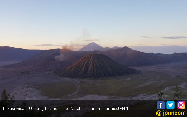 Musim Dingin Bromo Membeku Suhu Minus 4 Derajat Celsius