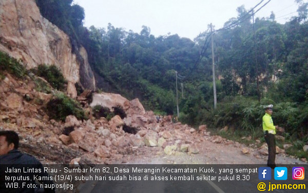 Jalan Lintas Riau Sumbar  Sudah Kembali Normal Daerah 