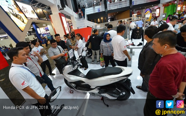 Dagangan Wahana Ludes 6 300 Unit di JFK Honda  PCX  