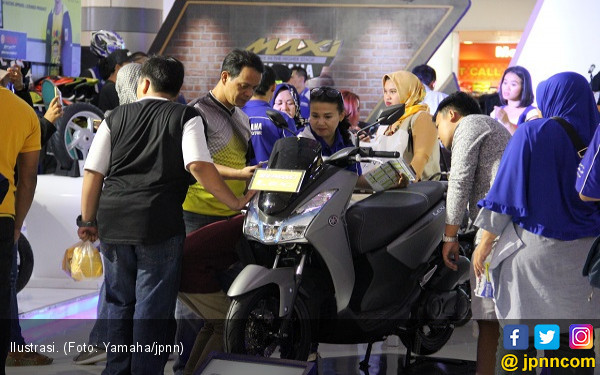 Jokowi Ternyata Suka dengan Produk Yamaha, Nih Buktinya - JPNN.COM