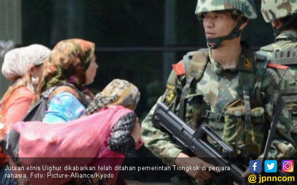 Tiongkok Bantah Cuci Otak Jutaan Muslim Uighur - JPNN.COM