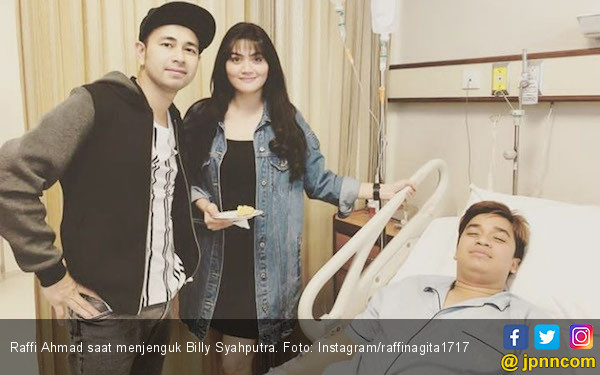 Doa Sahabat untuk Kesembuhan Billy Syahputra - JPNN.COM