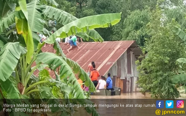 Banjir, Ratusan Rumah Terendam di Medan, Warga Mengungsi - JPNN.COM