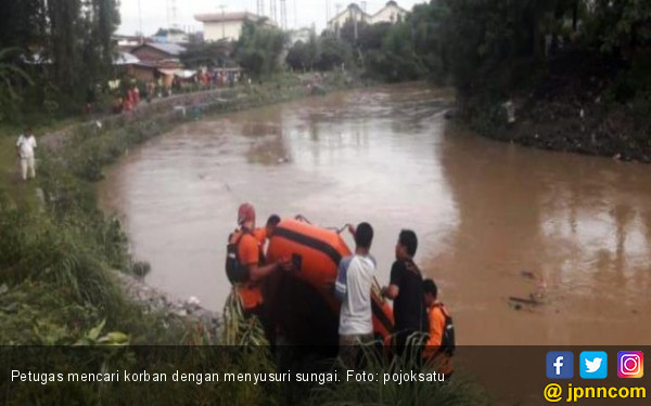 Banjir, Remaja Hanyut Terbawa Arus Sungai Deli - JPNN.COM