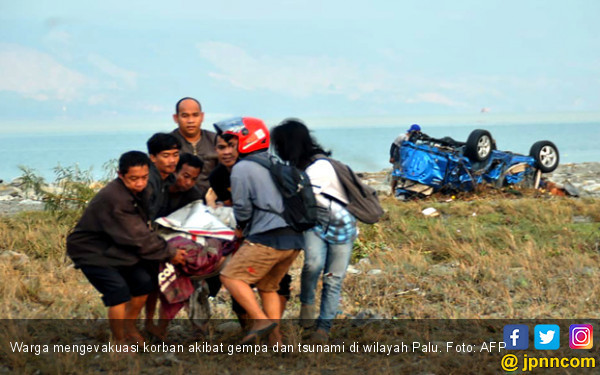 832 Korban Tewas Gempa Palu dan Donggala Dimakamkan Massal - JPNN.COM