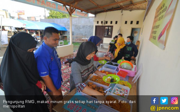 Cerita di Balik Rumah Makan Gratis di Gunung Putri 