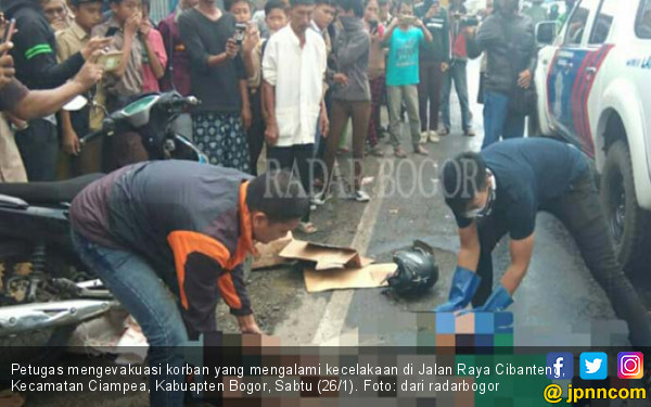 Pengin Salip Truk Sampah, Jatuh, Motor ke Kiri, Samud ke 