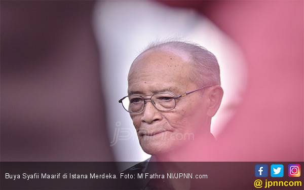 Buya Syafii Maarif di Istana Merdeka. Foto: M Fathra NI/JPNN.com