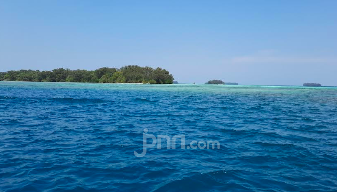 BMKG Keluarkan Peringatan Gelombang Tinggi di Laut Jawa ...