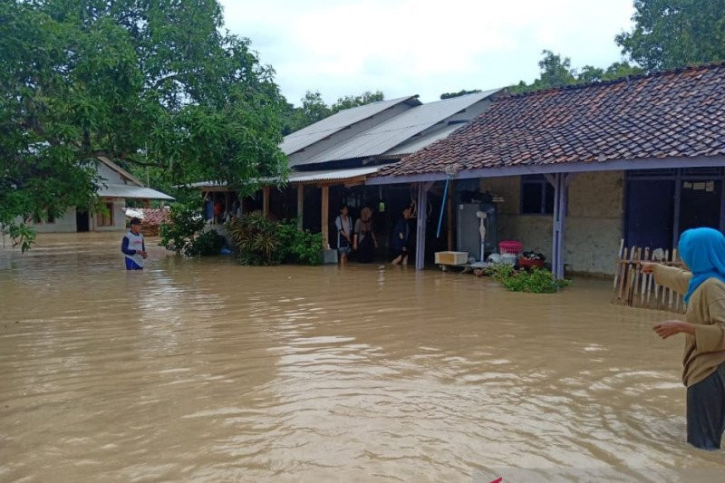 Banjir di Karawang Makin Meluas - Daerah JPNN.com